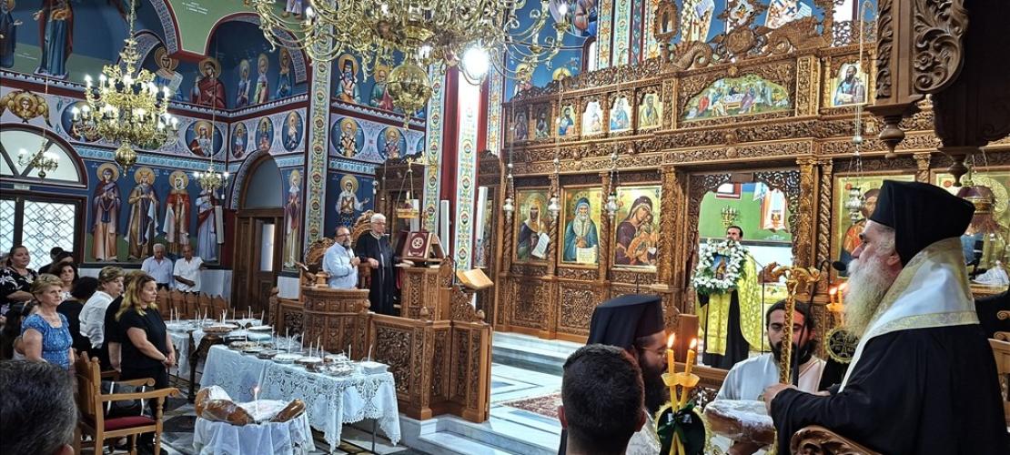 Άρτα: Μέγας Εσπερινός Αγίου Φανουρίου στον Ναό του Αγίου Μαξίμου Γραικού
