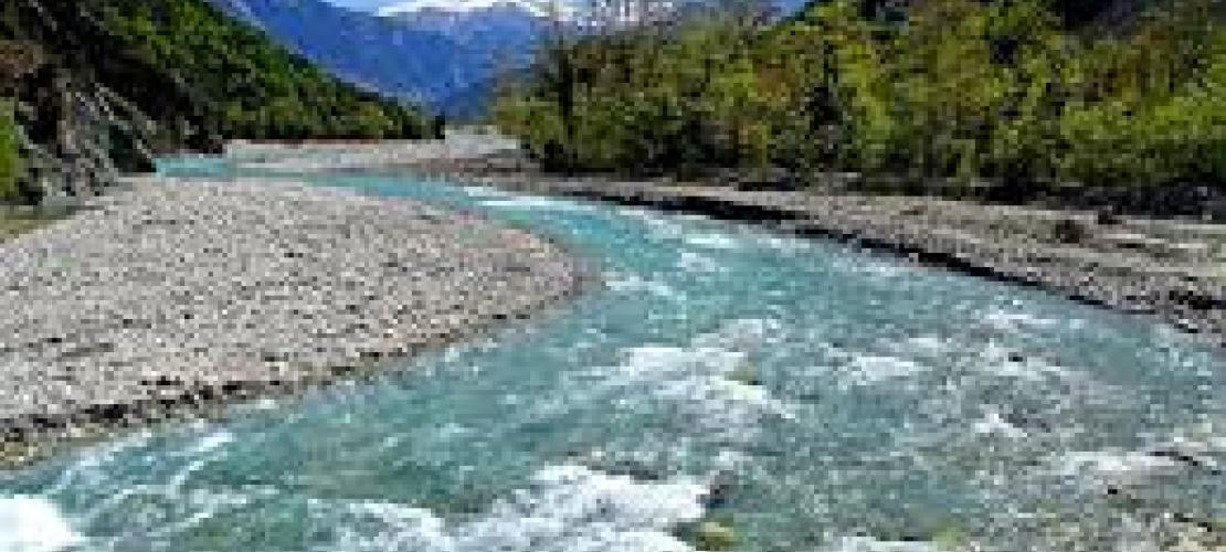 ΑΡΤΑ: ΕΠΑΝΕΦΕΡΑΝ ΤΑ ΠΑΙΔΙΑ ΠΟΥ ΑΝΑΣΥΡΘΗΚΑΝ ΑΠΟ ΤΟΝ ΑΡΑΧΘΟ
