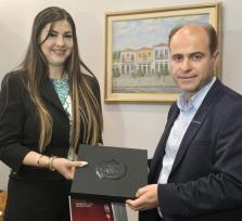Υπογραφή συμφώνου συνεργασίας...