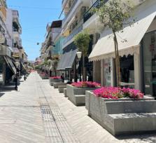 Χ.ΣΙΑΦΑΚΑΣ:ΤΟ OPEN MALL ΜΑΣ...